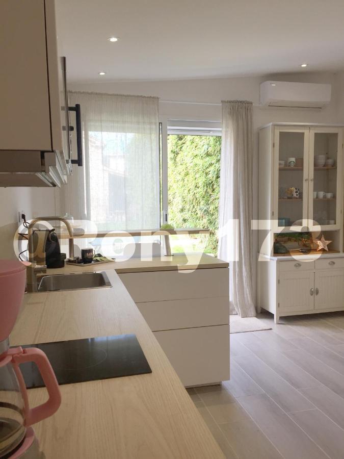 Studio Proche Mer Et Ville Toulon 2 Pers Exteriér fotografie