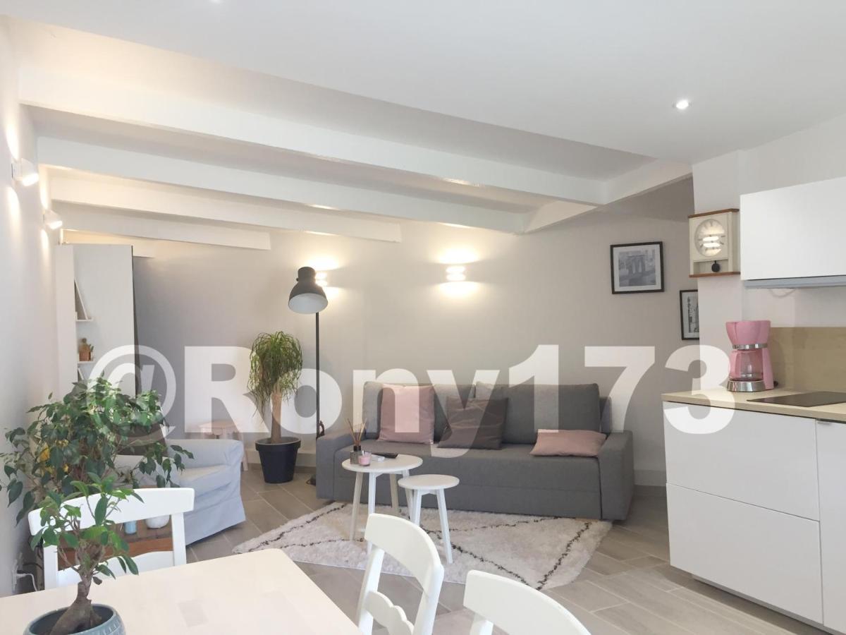Studio Proche Mer Et Ville Toulon 2 Pers Exteriér fotografie