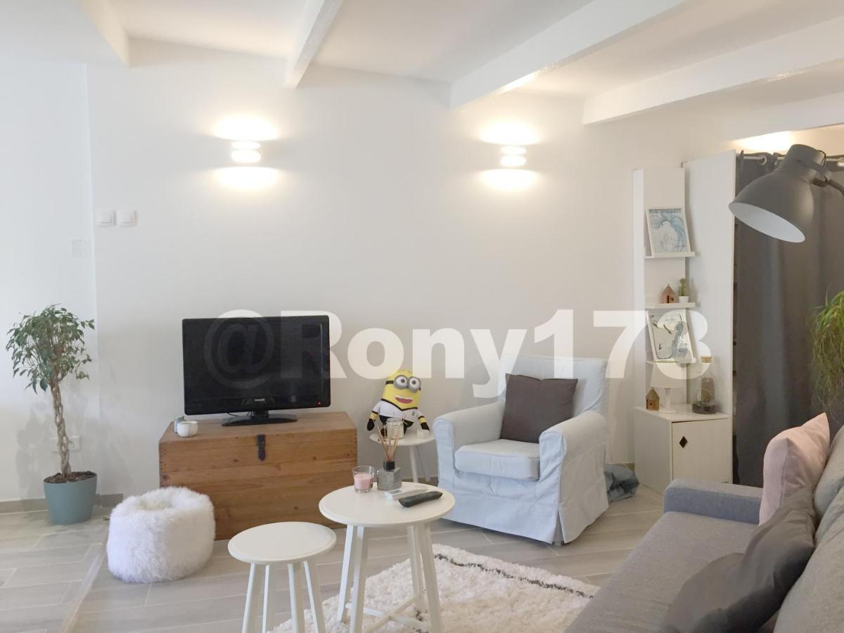 Studio Proche Mer Et Ville Toulon 2 Pers Exteriér fotografie